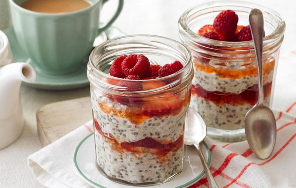 Overnight oats with coconut, strawberry and lime Overnight oats with coconut, strawberry and lime