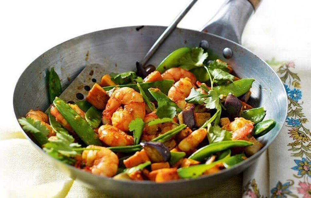 Spicy prawn stir-fry Spicy prawn stir-fry