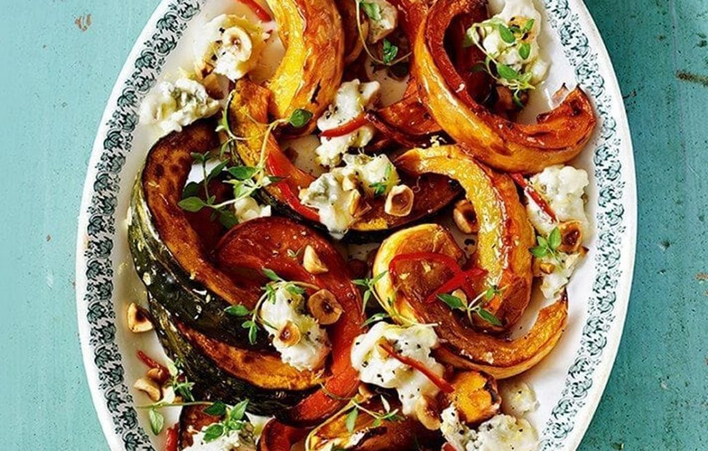 Roasted squash with blue cheese and hazelnuts Roasted squash with blue cheese and hazelnuts