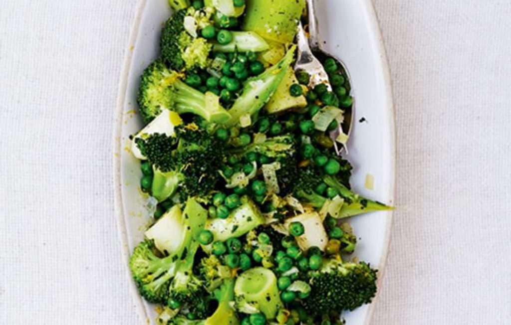 Steamed veg with sautéed onion, garlic, lemon and tarragon dressing Steamed veg with sautéed onion, garlic, lemon and tarragon dressing