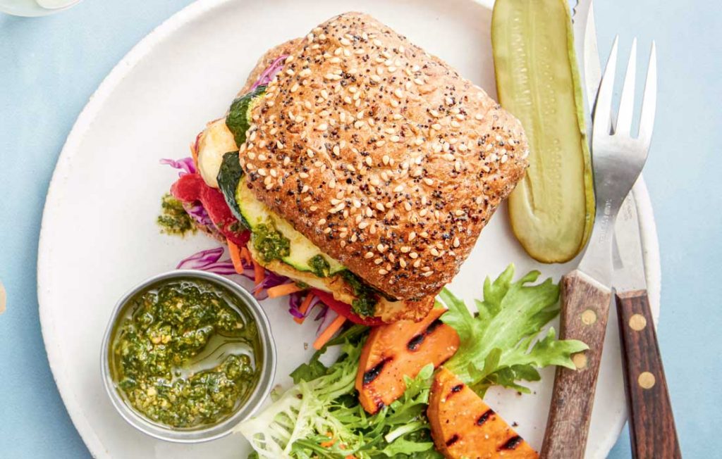 Chilli haloumi burgers Chilli haloumi burgers