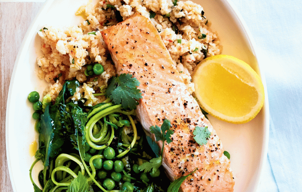 Baked salmon with cauliflower rice