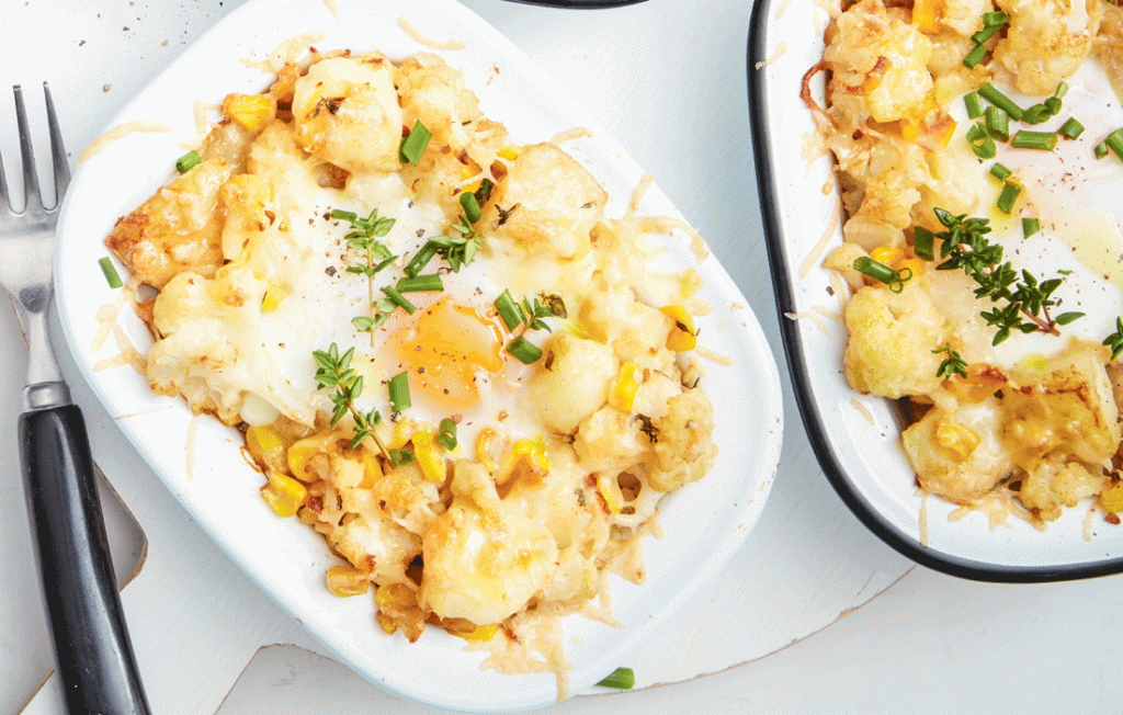 Cheesy potato, cauliflower and thyme shakshuka Cheesy potato, cauliflower and thyme shakshuka