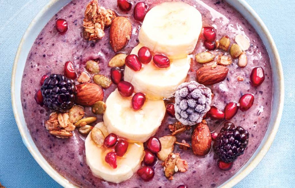 Berry banana smoothie bowl Berry banana smoothie bowl