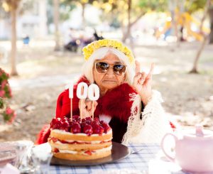 Centenarians’ gut bugs make disease-fighting acid