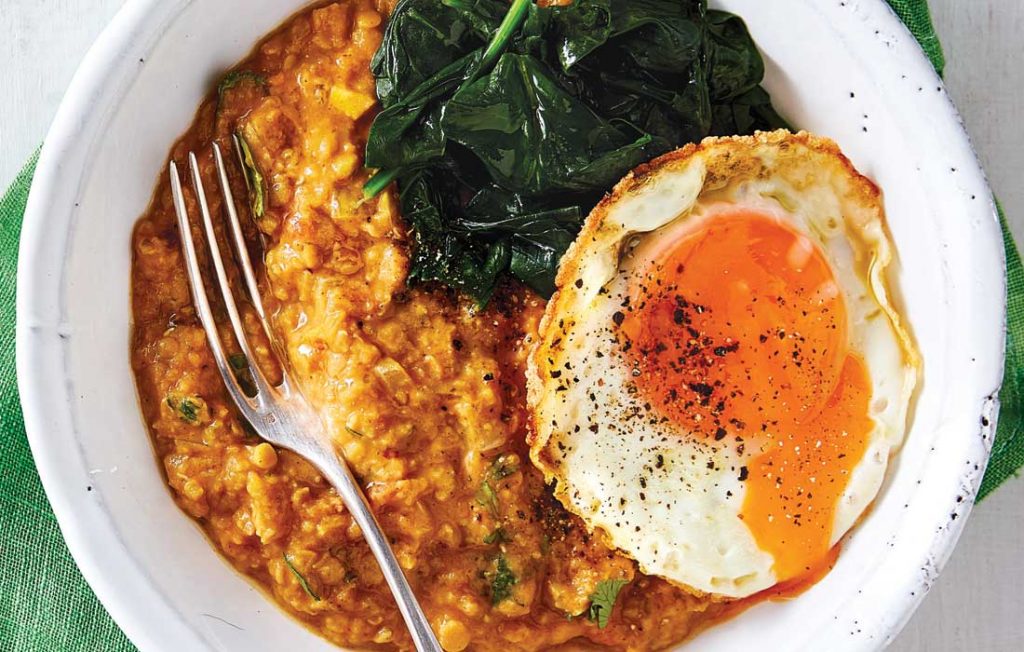 Lentil dhal with egg Lentil dhal with egg
