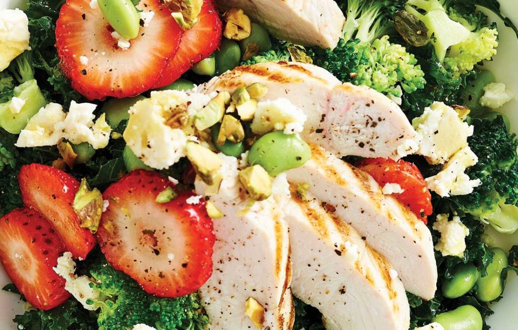 Chicken, kale and strawberry salad Chicken, kale and strawberry salad