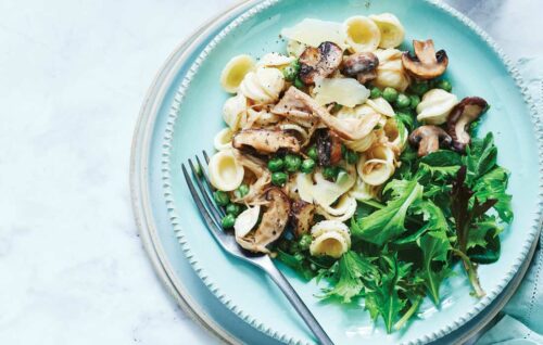 Creamy mushroom and pea orecchiette