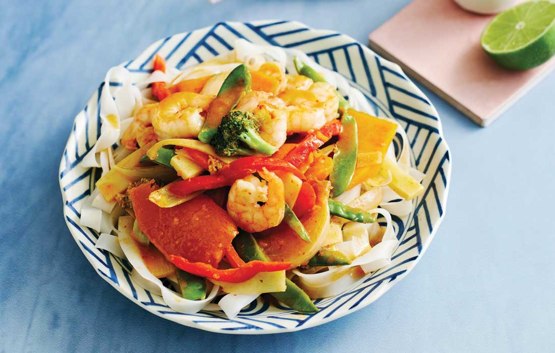 Red curry prawn stir-fry