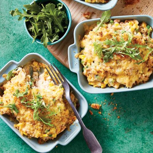 Crispy tuna and pasta bake