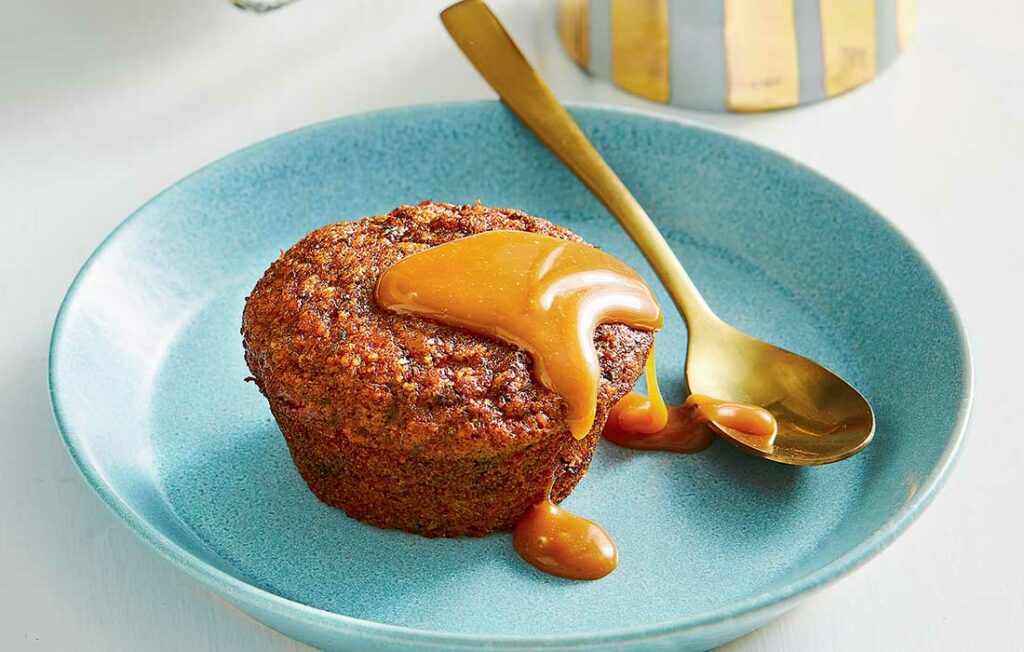 Gluten-free sticky date puddings with caramel sauce Gluten-free sticky date puddings with caramel sauce