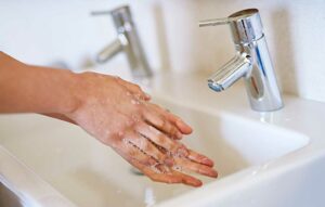 5 simple ways to save water (and money)