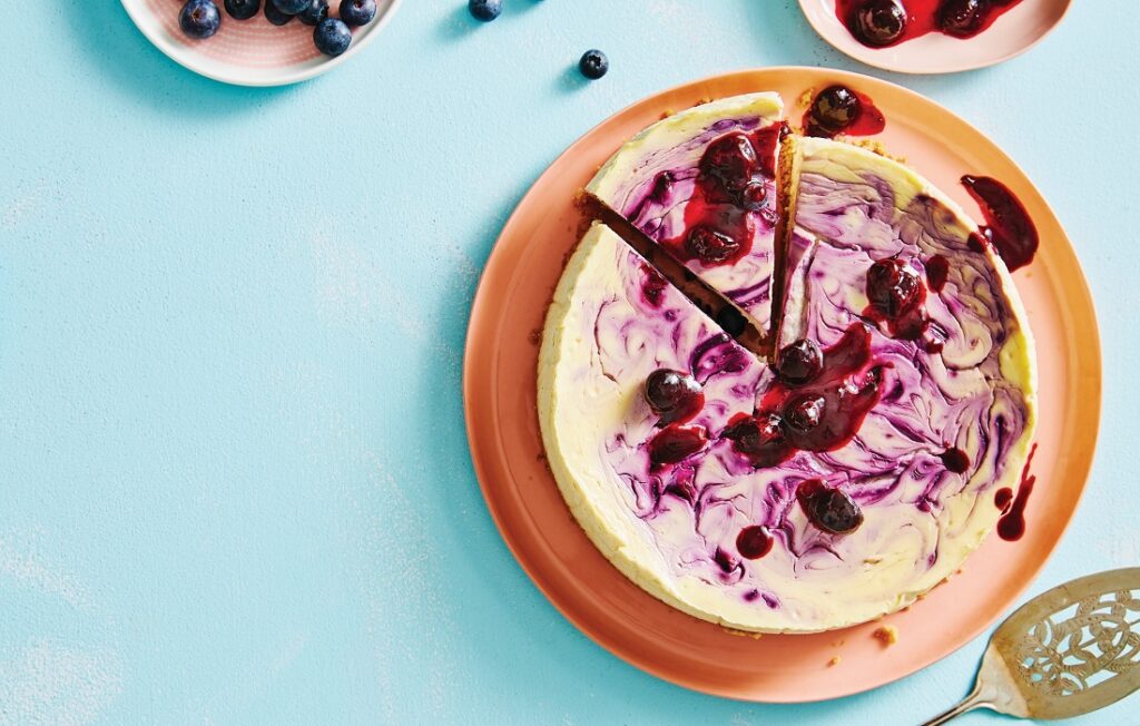 Baked blueberry lemon cheesecake Baked blueberry lemon cheesecake