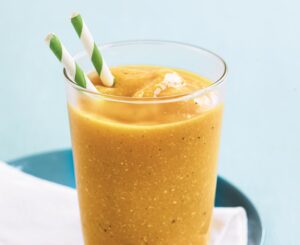 6 delicious breakfast smoothie combos