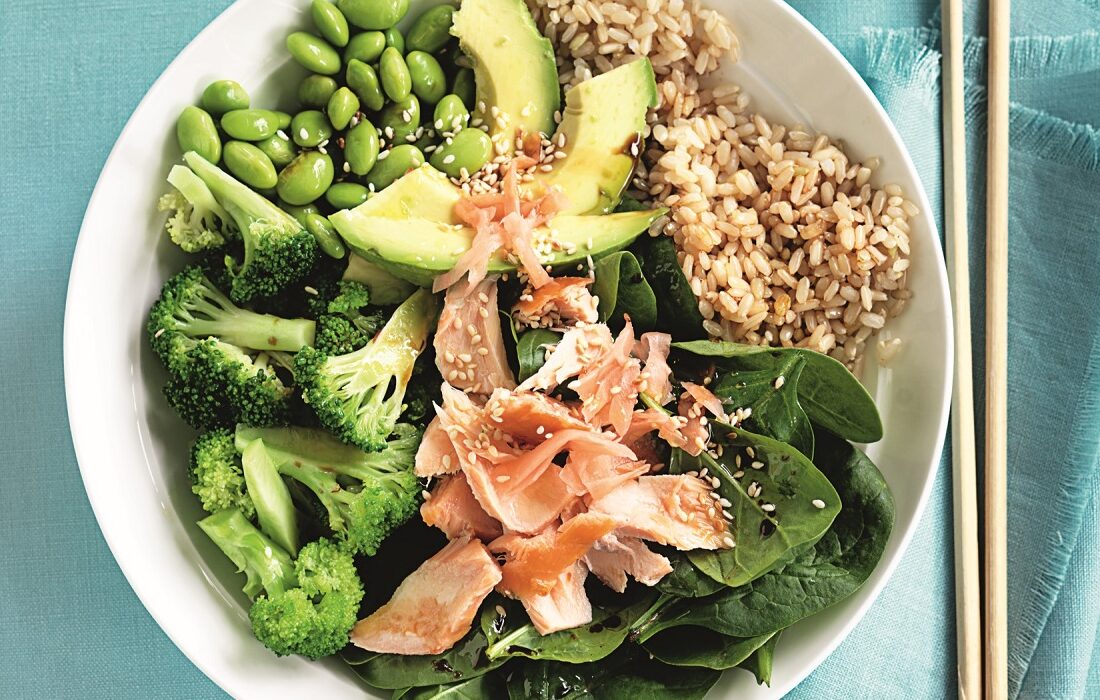 Salmon brown rice bowl - Healthy Food Guide