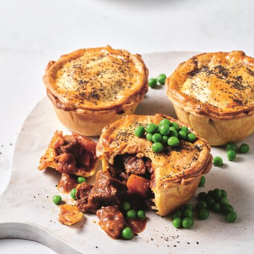 Chunky beef and onion pie