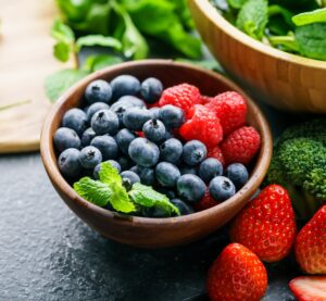 Fibre is your body’s natural guide to weight management – rather than cutting carbs out of your diet, eat them in their original fibre packaging instead