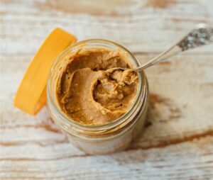 This vs that: Peanut butter vs almond butter
