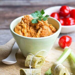 6 flavourful hummus recipes