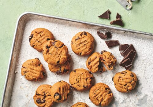 Chewy, spiced nut butter cookies 