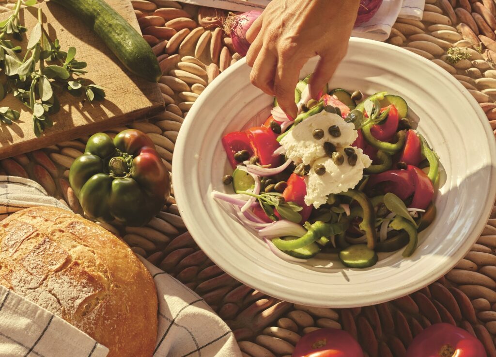 Choriatiki – Greek salad Choriatiki – Greek salad