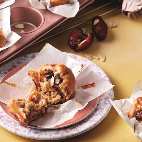 Spiced cottage cheese and date muffins