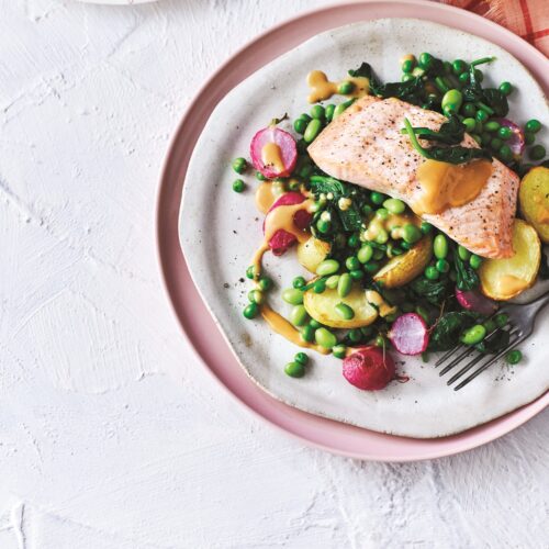 Salmon and veg bake for one