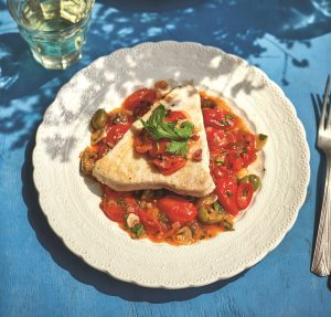 Tuna steaks in tomato sauce